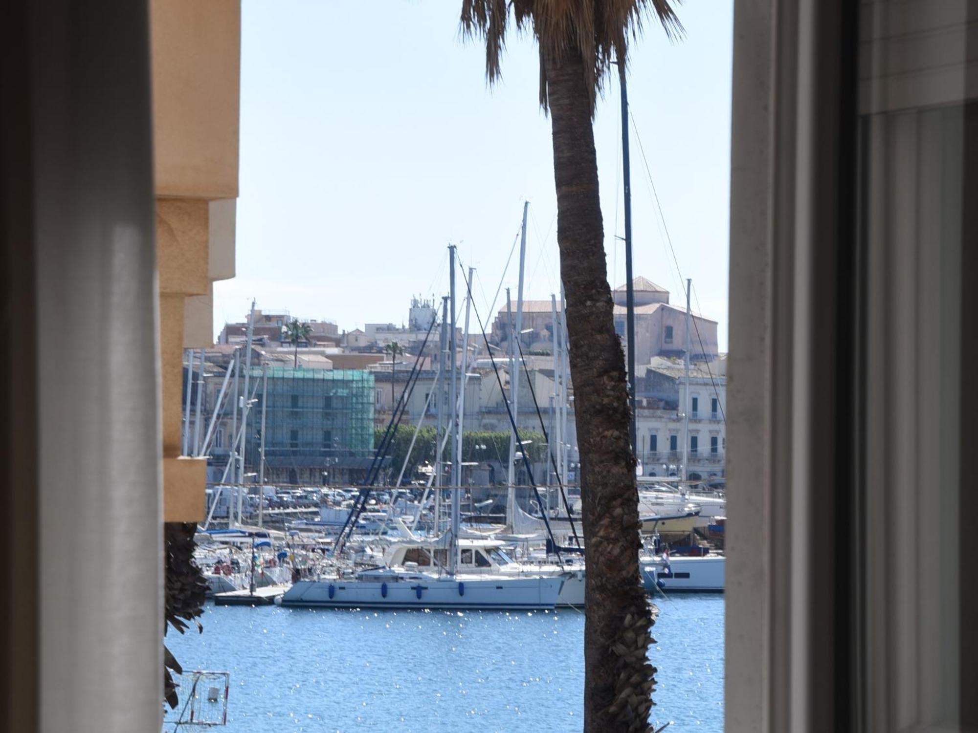 Ortigia Riflessa - Design E Comfort Vista Mare Syracuse Bagian luar foto